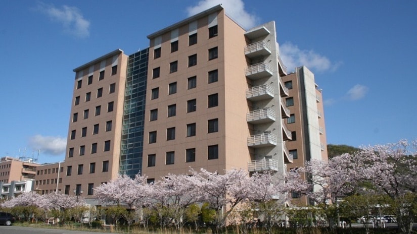 岡山大学環境理工学部棟
